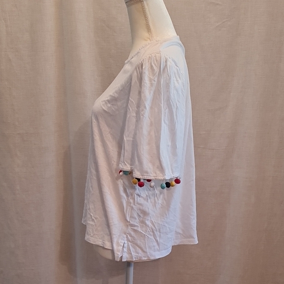5/$15 Charter Club White Cuffed Sleeve Top with pom-poms on sleeves, Sz L, GUC - Picture 5 of 5